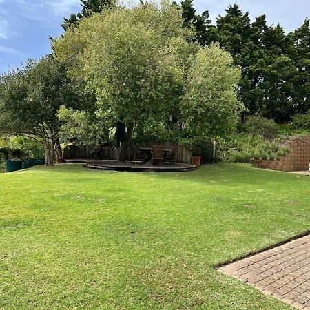 Serene, Thatched Apartment In Noordhoek, เคปทาวน์ ภายนอก รูปภาพ