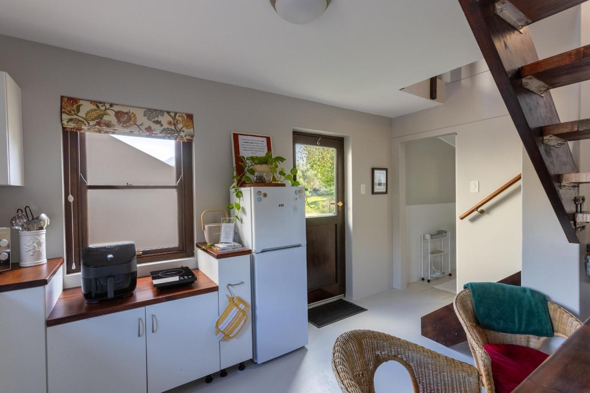 Serene, Thatched Apartment In Noordhoek, เคปทาวน์ ภายนอก รูปภาพ